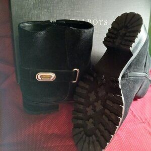 Add Style to Your Outfit with Gorgeous Boots